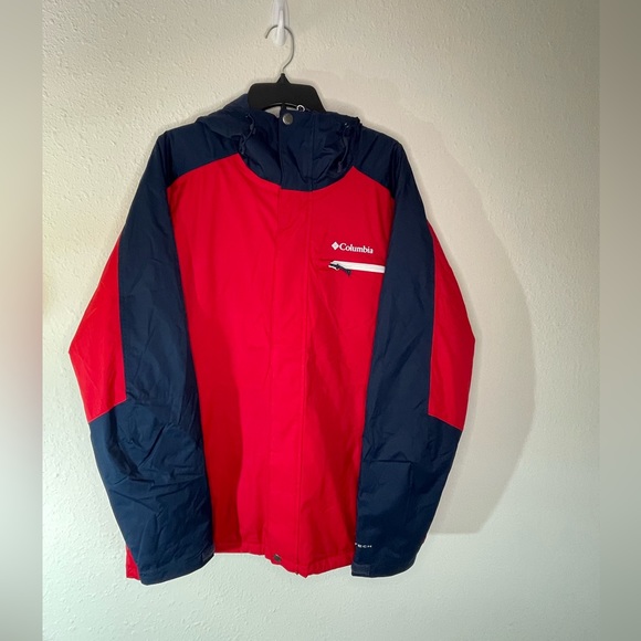 Columbia Men’s Valley Point Ski Jacket Omni tech Color Red Navy Size XL … - Picture 1 of 8